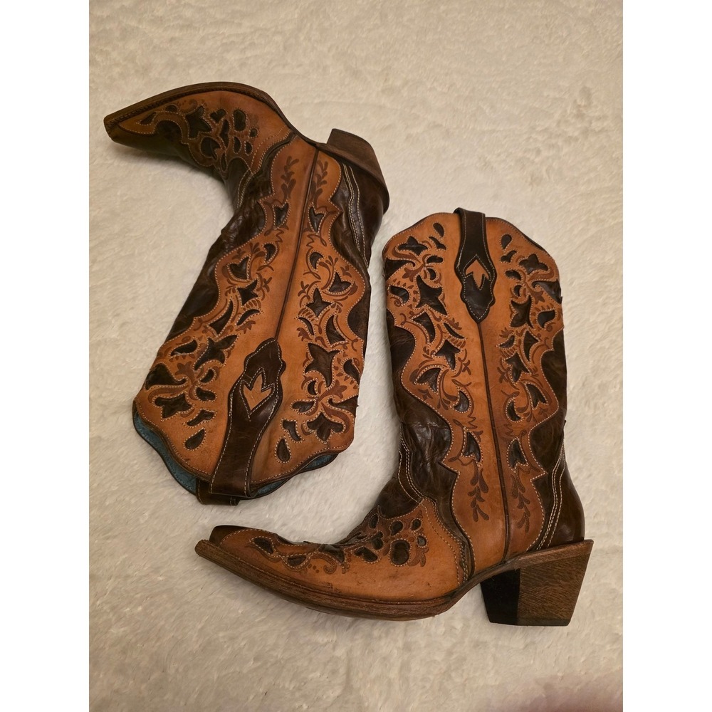 Corral Vintage Brown Leather Floral Laser Cut Snip Toe Western Cowgirl Boots 9M